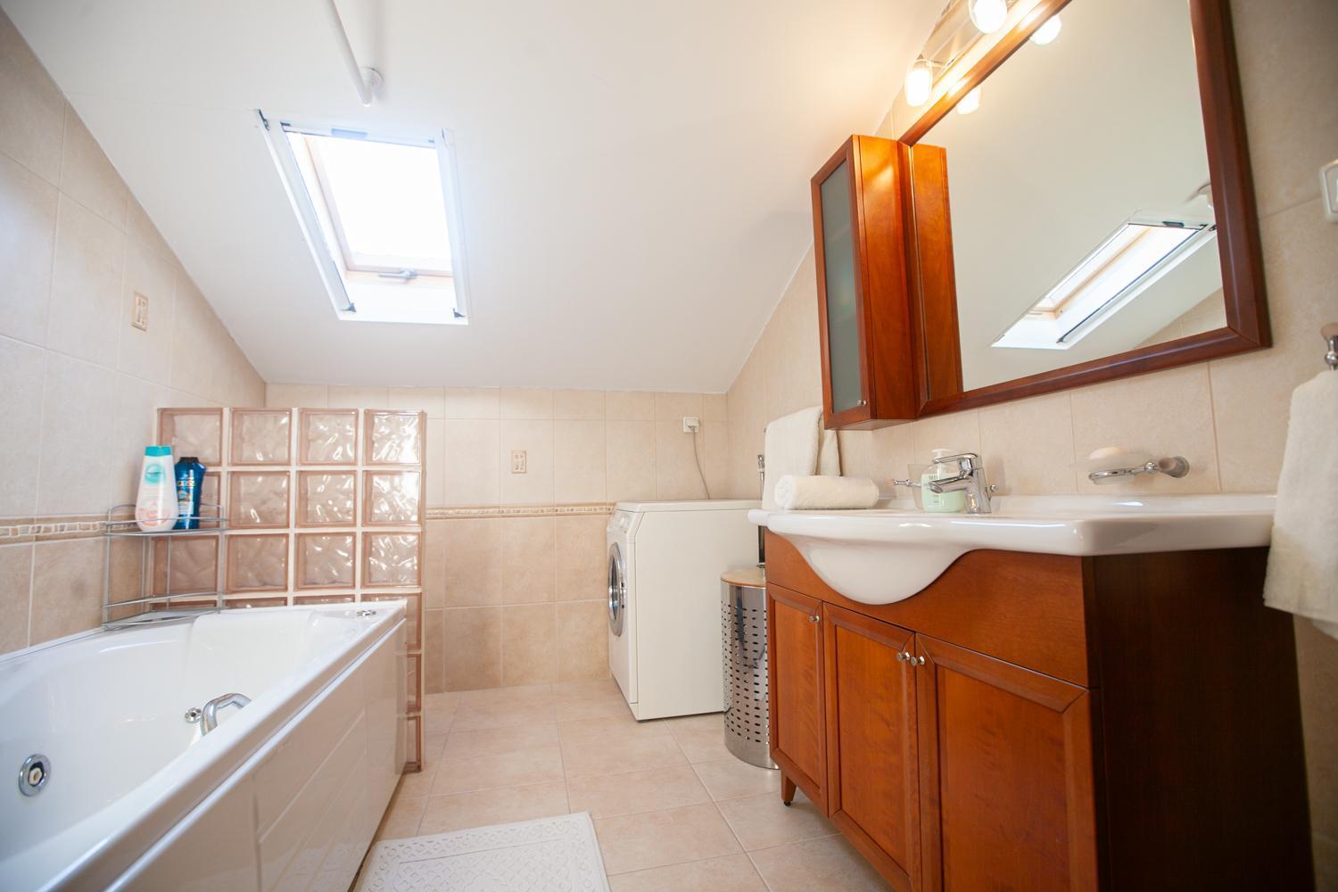 Rodon Apartment With Great View, Sauna And Jacuzzi Litóchoron Luaran gambar